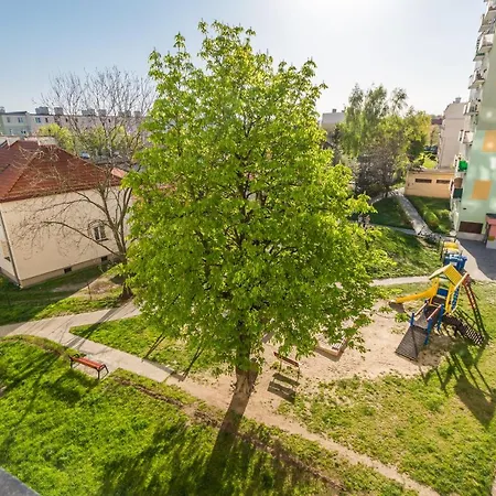 Apartment Mieszkanie Przy Kasztanie Blisko Plazy I Centrum
